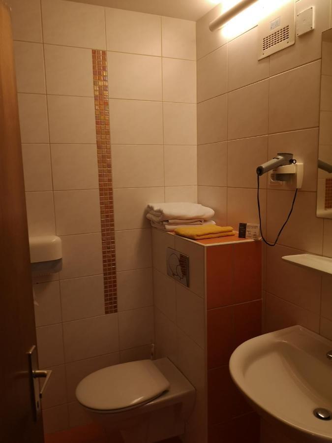 Hotel Wirt Z'Minsta Altmünster Eksteriør bilde