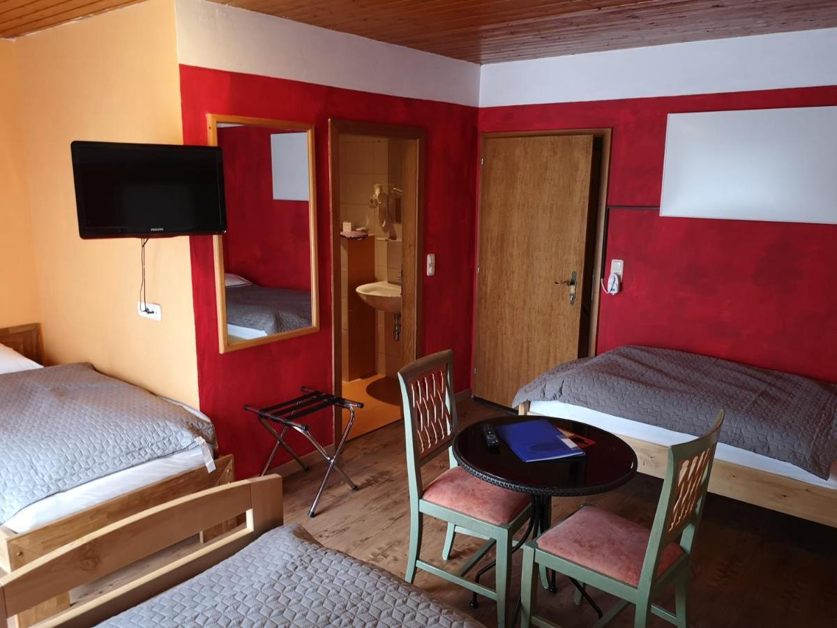 Hotel Wirt Z'Minsta Altmünster Eksteriør bilde